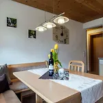 Haus Ambiatscha Апартаменты *
